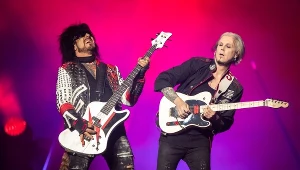 Nikki Sixx i John 5 (Mötley Crüe)