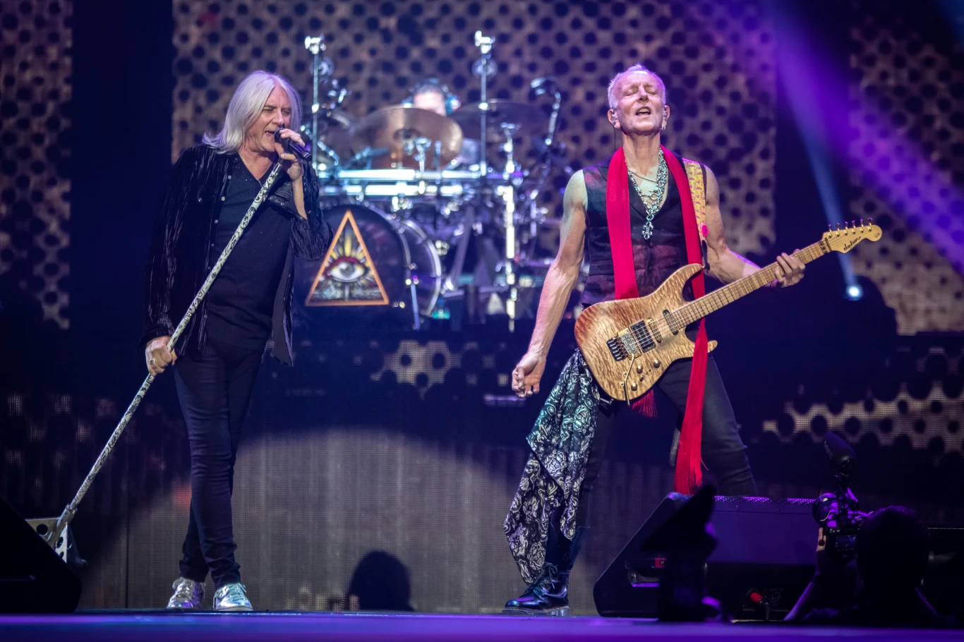 Joe Elliott i Phil Collen (Def Leppard) Joe Elliott i Phil Collen (Def Leppard)