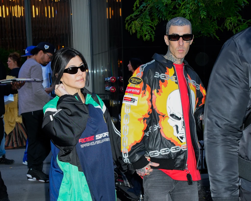 Kourtney Kardashian, Travis Barker Kourtney Kardashian, Travis Barker
