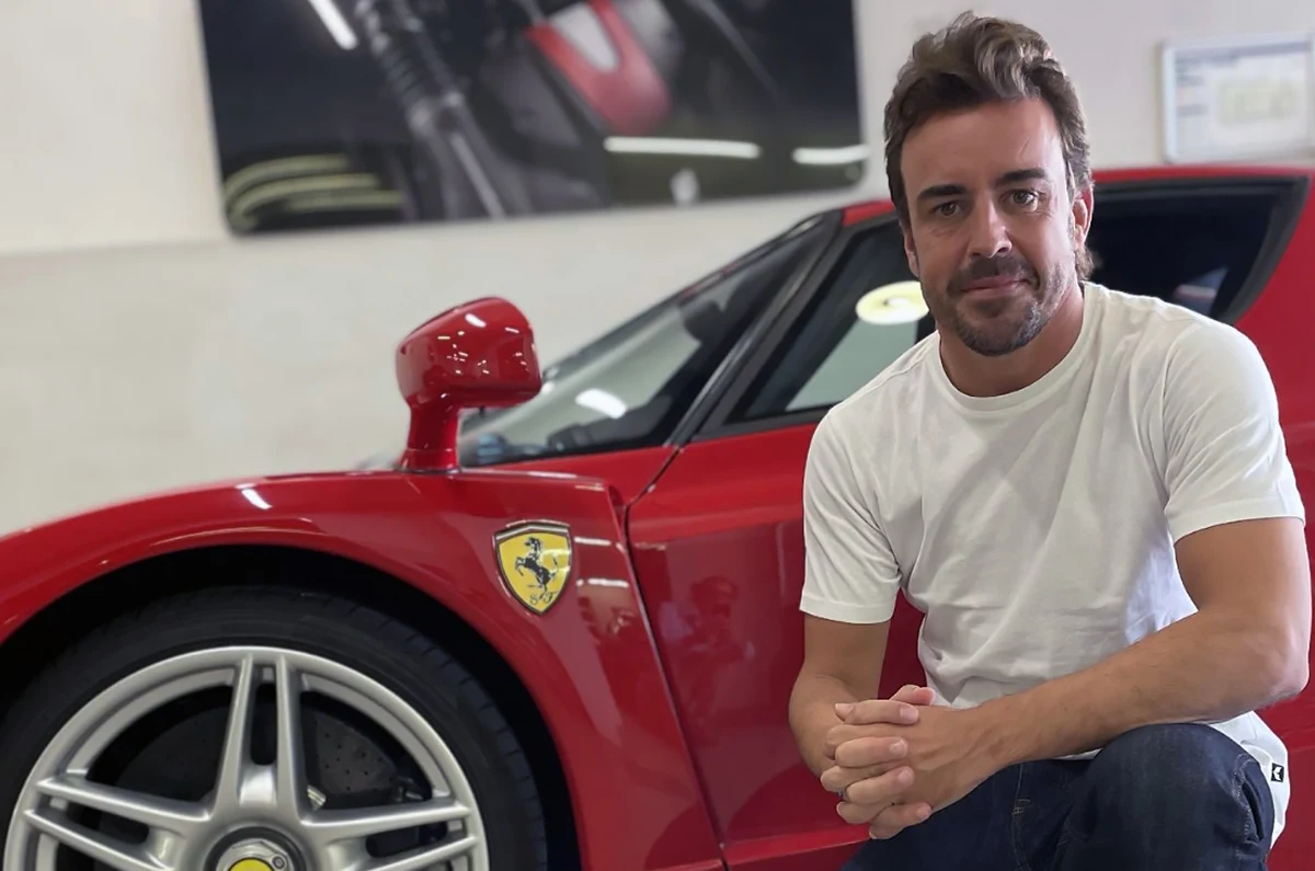 Fernando Alonso sprzedaje Ferrari Fot. monacocarauctions @Instagram Fernando Alonso sprzedaje Ferrari Fot. monacocarauctions @Instagram