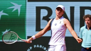 Iga Świątek podczas meczu Rolanda Garrosa