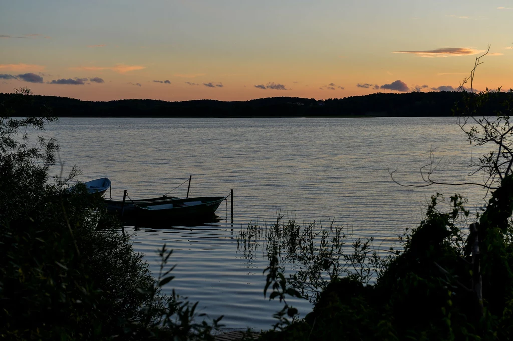 Mazury. Tu z pewnością wypoczniesz (na zdj. jezioro Ukiel)