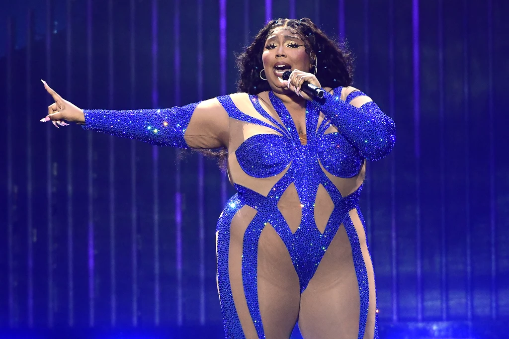 Lizzo nie podoba się to, że wciąż podlega niesprawiedliwej ocenie Lizzo nie podoba się to, że wciąż podlega niesprawiedliwej ocenie