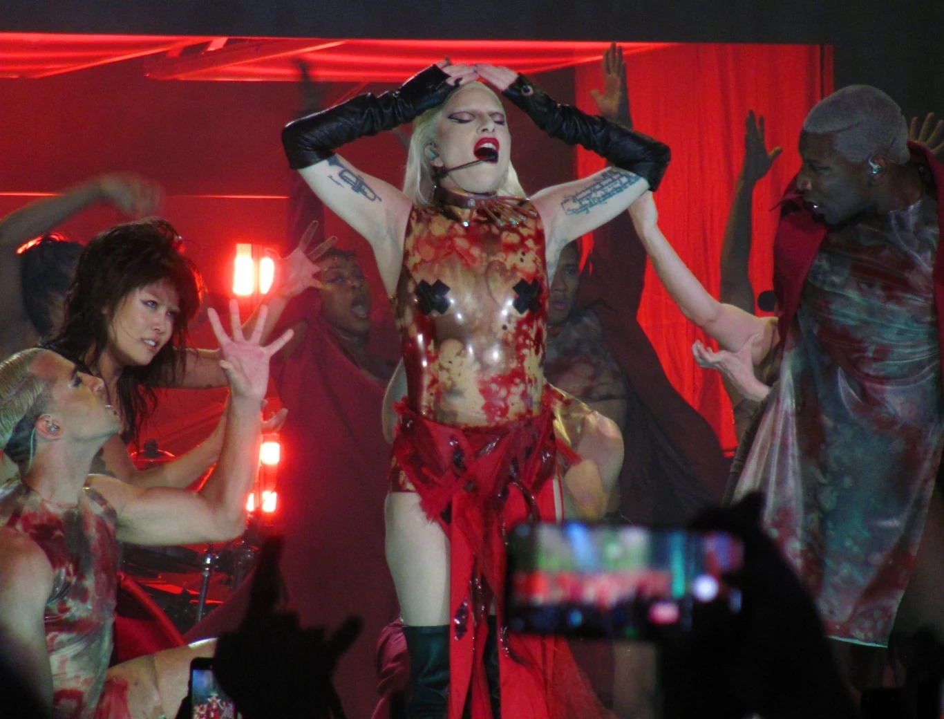 Lady Gaga nadała muzyce pop nowego wyrazu.