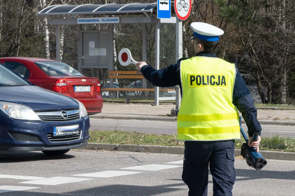 Kolejny raz wzrosła liczba zgłoszeń na policyjne skrzynki "Stop agresji drogowej"