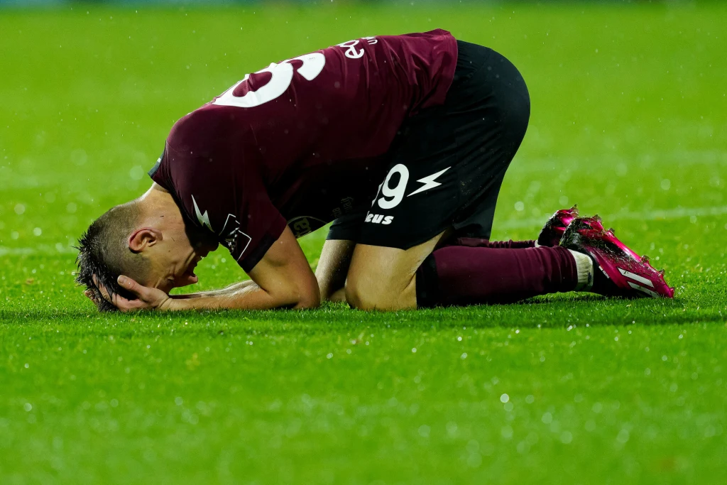 Krzysztof Piątek spotkał się z bardzo ostrą krytyką ze strony Oresta Lenczyka Krzysztof Piątek spotkał się z bardzo ostrą krytyką ze strony Oresta Lenczyka