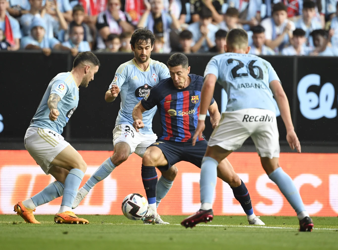 Robert Lewandowski zaliczył świetny debiutancki sezon w Barcelonie