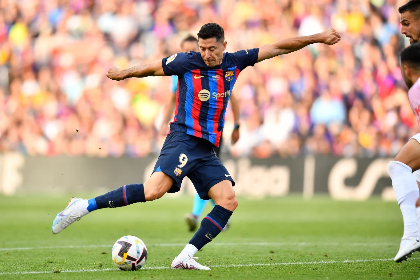 Robert Lewandowski w debiutanckim sezonie został królem strzelców La Liga