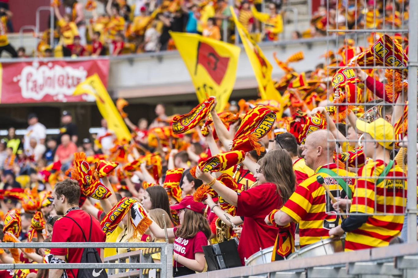 Sektor zajmowany przez kibiców Jagiellonii Białystok 