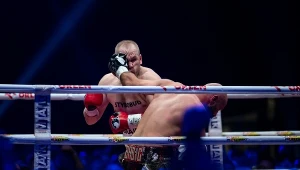 Łukasz Różański (przodem) w walce z Alenem Babiciem