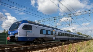 Litewski przewoźnik LTG Link kupi elektryczne pociągi od Stadler Polska. Na zdj. jeden z produktów Stadler Polska jeżdżący po polskich torach - Stadler Flirt