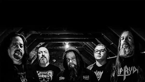 Ringworm: Nowy album w nowej wytwórni