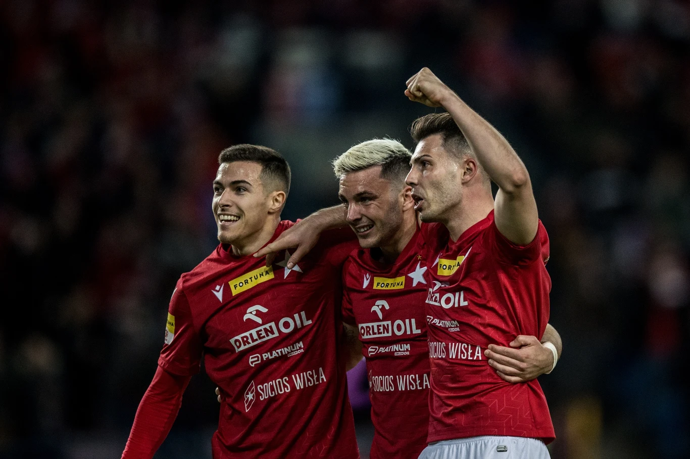 Angel Rodado (w środku) Angel Rodado (w środku)