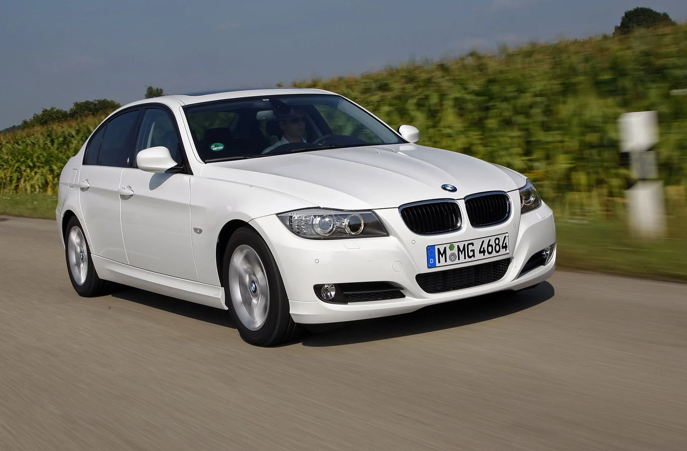 BMW serii 3, 399 rejestracji, średni wiek 10,72 roku
