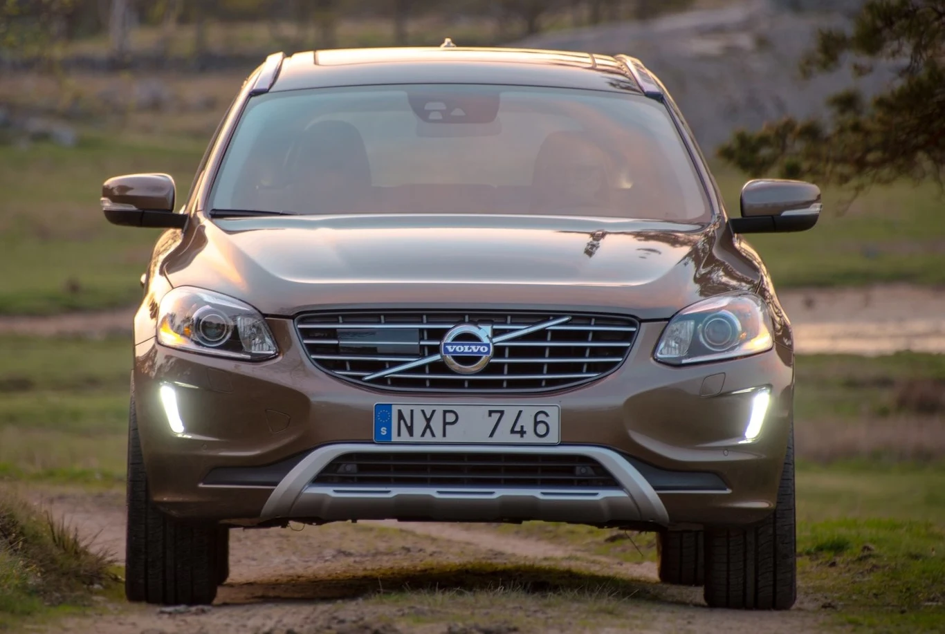 Volvo XC60, 470 rejestracji, średni wiek 8 lat