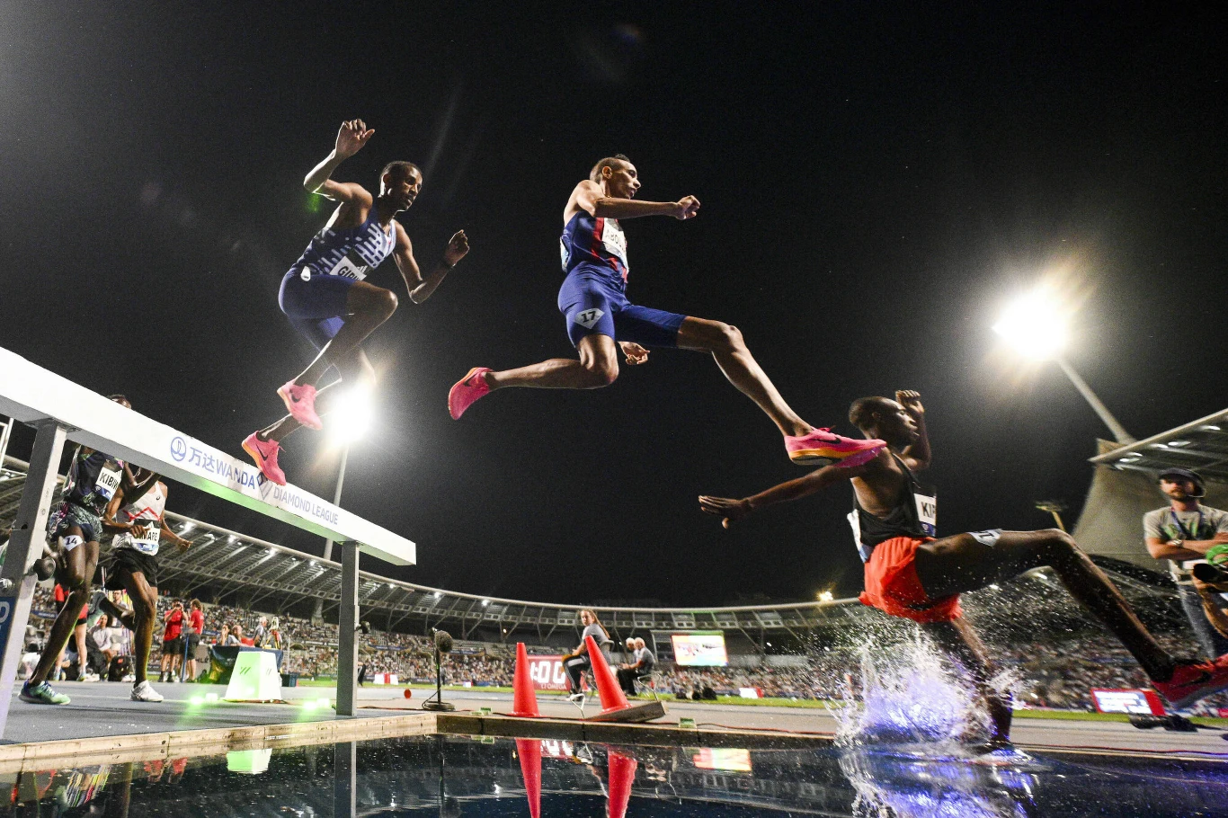 Bieg na 3000 m z przeszkodami był ozdobą mityngu Diamentowej Ligi w Paryżu