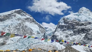 Baza pod Mt. Everest