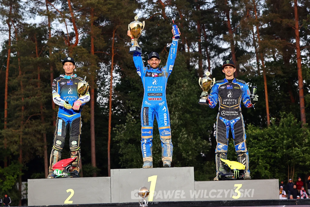 Podium GP Niemiec 2023. Jason Doyle, Bartosz Zmarzlik i Jack Holder. Podium GP Niemiec 2023. Jason Doyle, Bartosz Zmarzlik i Jack Holder.