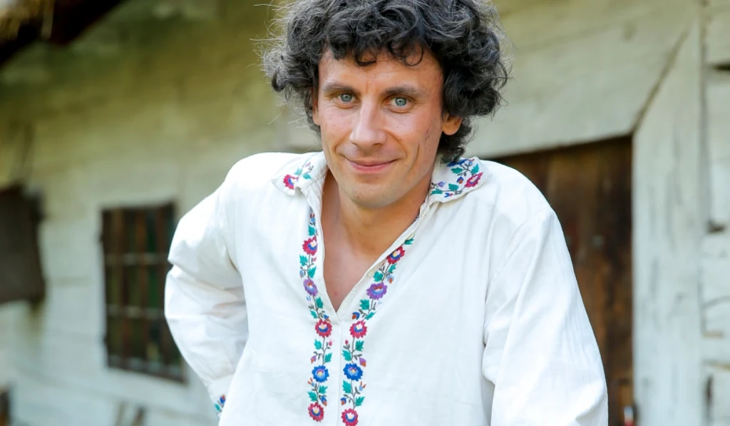 Artur Bobik na planie filmu "Sami swoi. Początek"