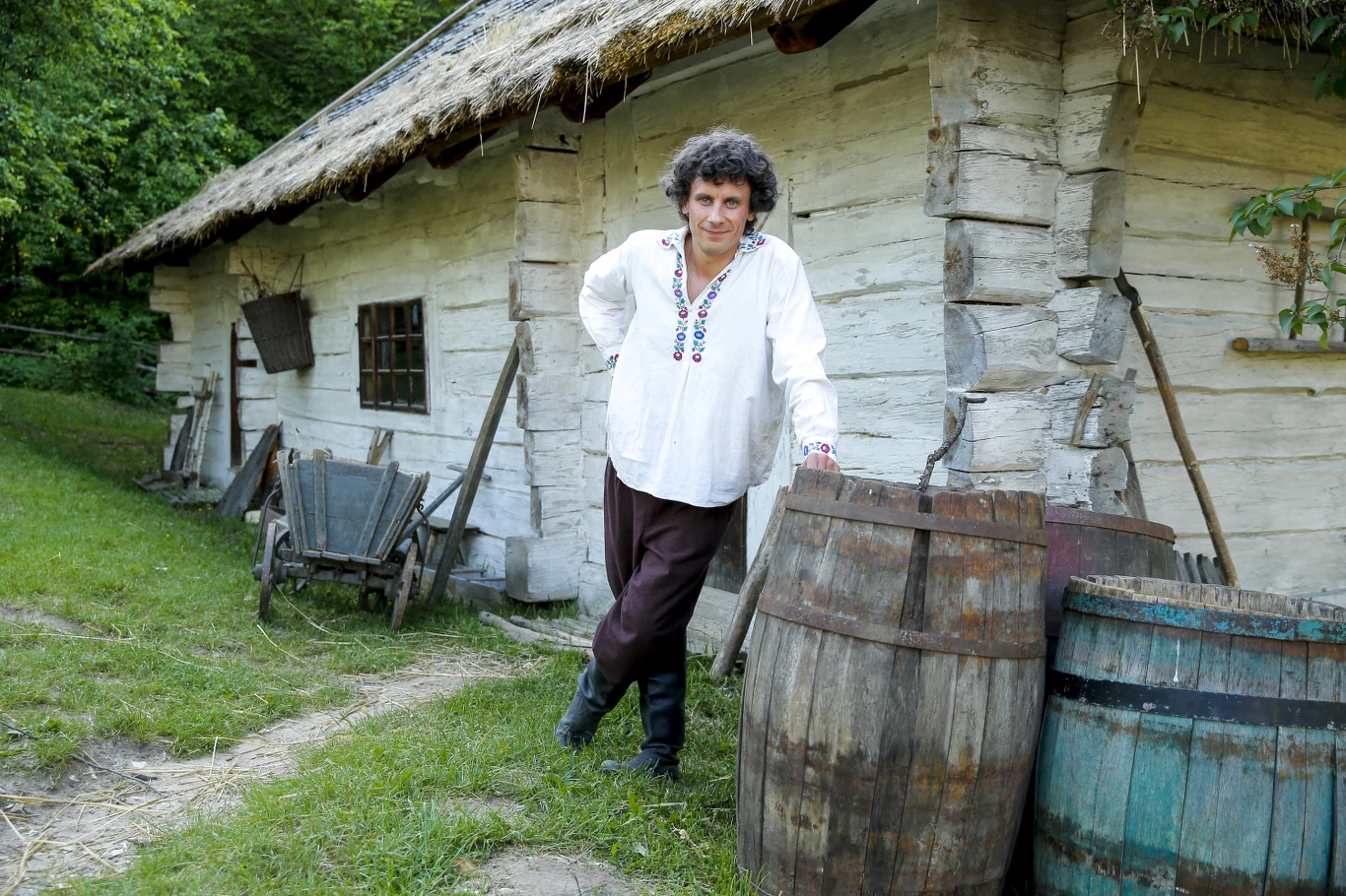 Artur Bobik na planie filmu "Sami swoi. Początek"