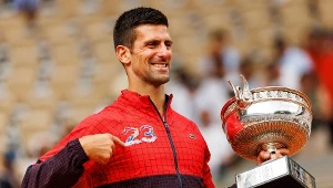 Novak Djoković jako pierwszy zawodnik w historii wygrał każdy turniej wielkoszlemowy po trzy razy