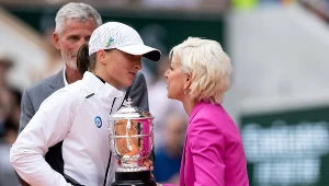 Potężne kontrowersje wokół WTA. Pytali o to Świątek, jest też reakcja legend