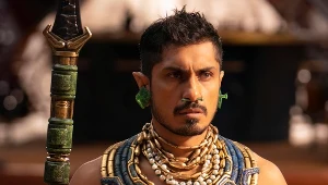 Tenoch Huerta w filmie "Czarna Pantera: Wakanda w moim sercu"