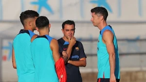 FC Barcelona pod ścianą. Giganci znów namieszali, nie będzie wyboru?