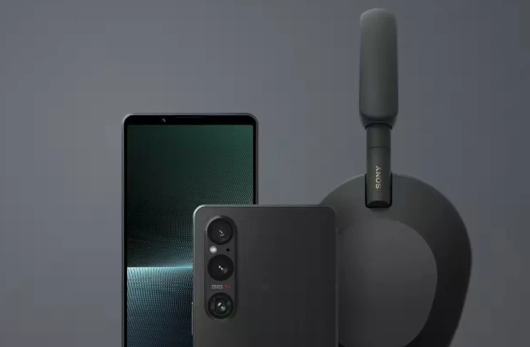 Nowy telefon Sony ze słuchawkami gratis. Nowy telefon Sony ze słuchawkami gratis.