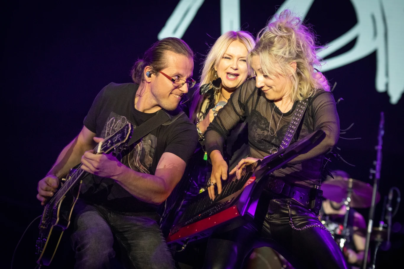 Zobacz zdjęcia z występu grupy 1One podczas Hard Rock Heroes Festival 2023 w Krakowie!