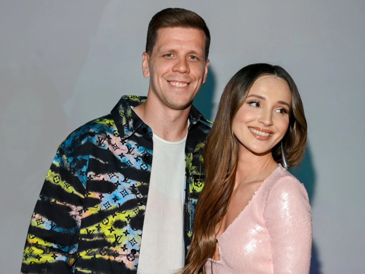 Wojciech Szczęsny i Marina Łuczenko-Szczęsna mieszkają w urokliwej, luksusowej willi pod Warszawą. Jak wygląda ich dom? Wojciech Szczęsny i Marina Łuczenko-Szczęsna mieszkają w urokliwej, luksusowej willi pod Warszawą. Jak wygląda ich dom?