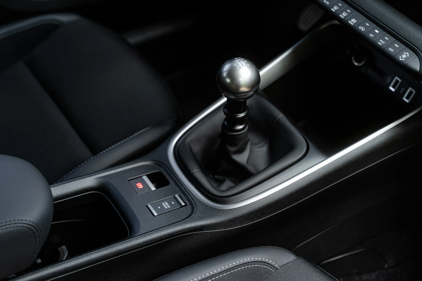 Jeep Avenger 1.2 GSE T3