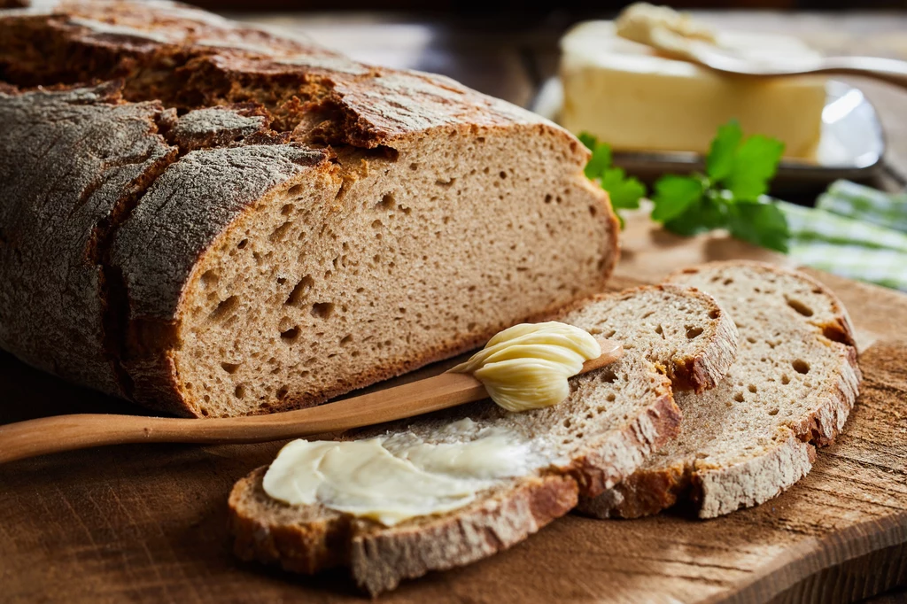 Właściwe przechowywanie chleba zapobiegnie marnowaniu żywności