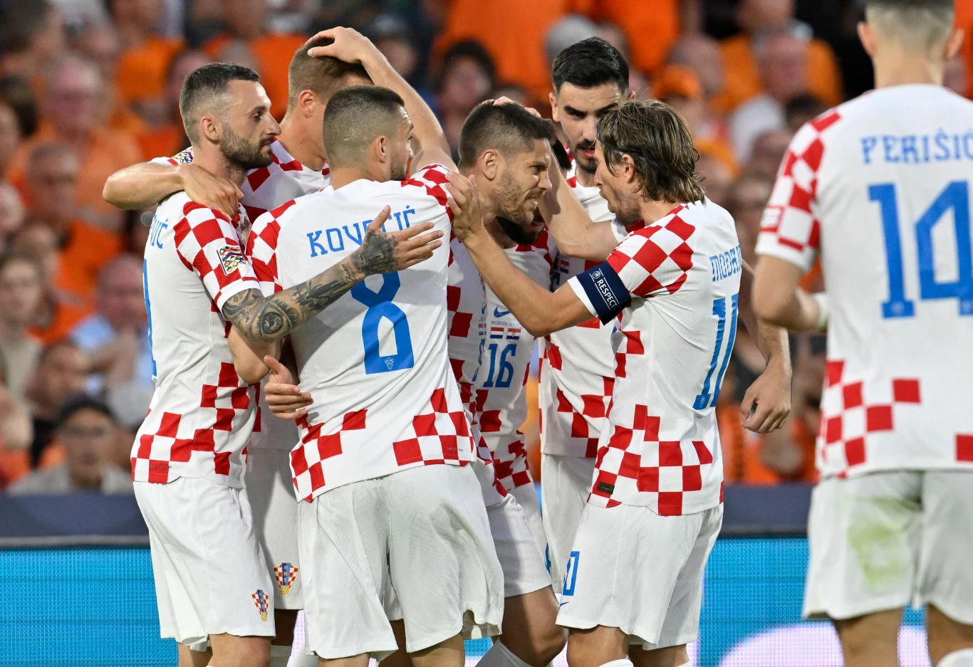 Gratulacje dla Andreja Kramaricia, niezawodnego egzekutora "jedenastki" 