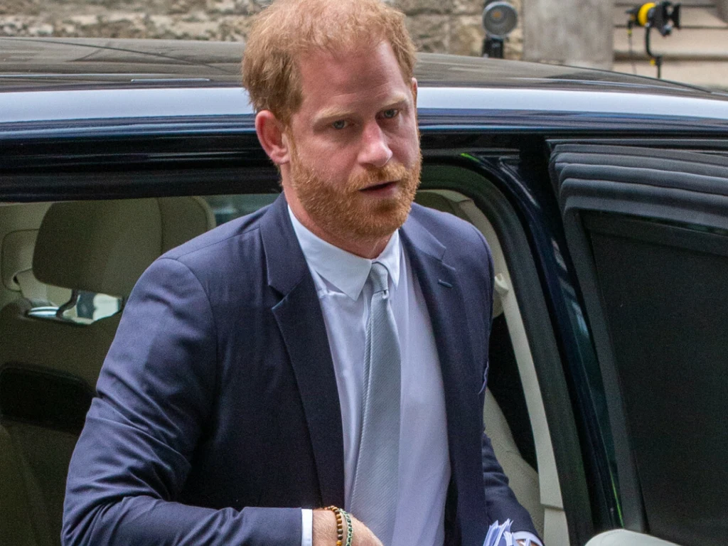 Książę Harry: w biografii "Spare" opisał szokujące momenty życia. Przez wyznania może zostać wyrzucony z USA? Książę Harry: w biografii "Spare" opisał szokujące momenty życia. Przez wyznania może zostać wyrzucony z USA?