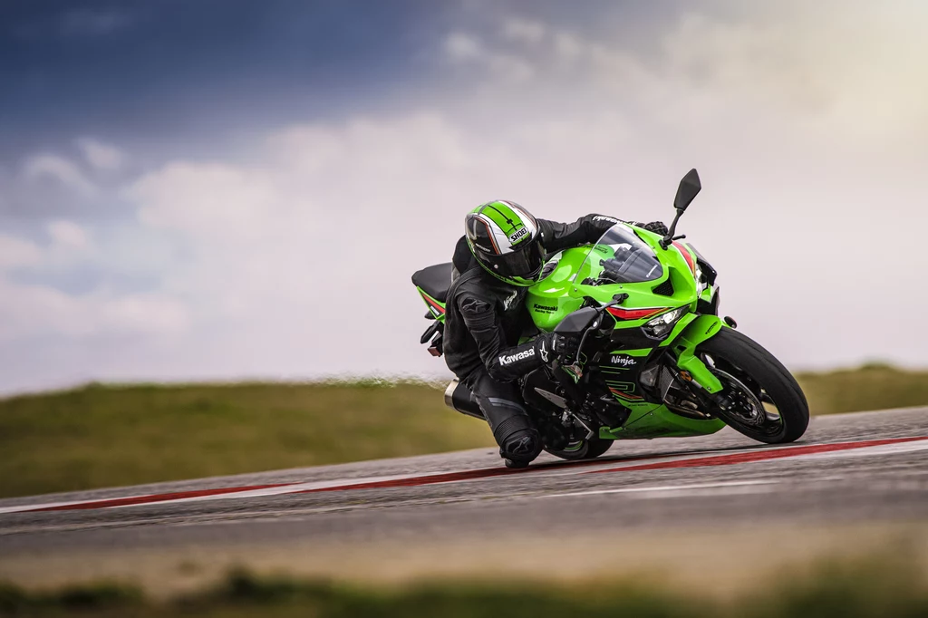 Kawasaki Ninja ZX-4R 2024