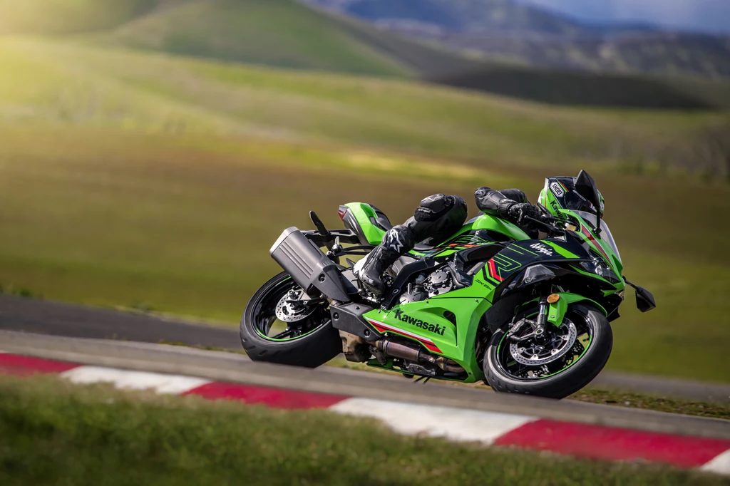 Kawasaki Ninja ZX-4R (2024)