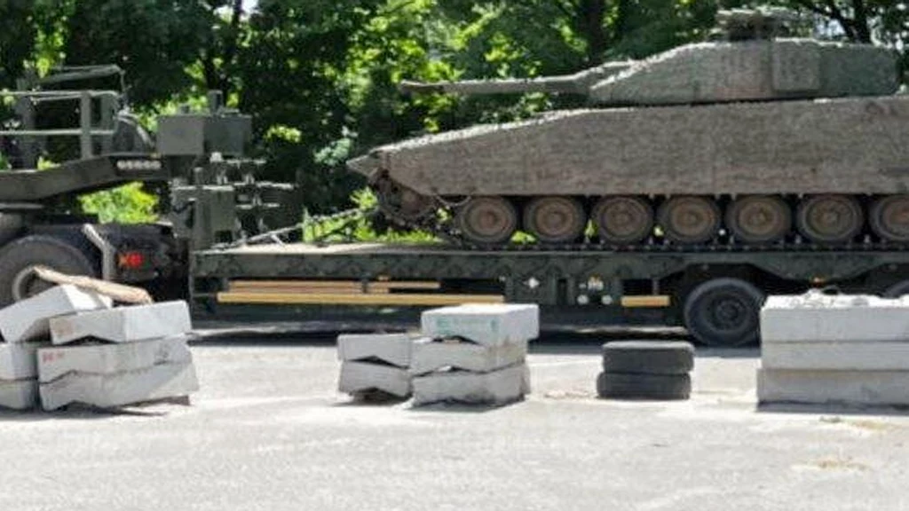 Na taki świetny sprzęt czekała Ukraina. Oto wozy piechoty CV90