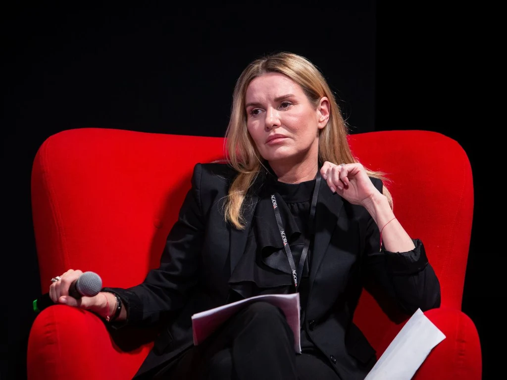 Hanna Lis poruszona sytuacją w kraju. Wspiera Magdę Mołek