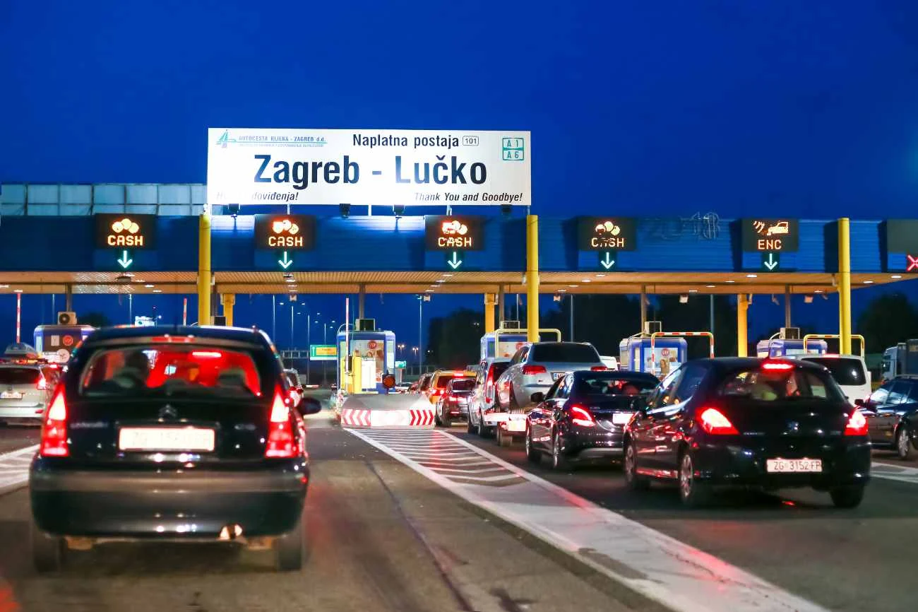 Samochodem do Chorwacji w 2023 roku. Winiety, opłaty, autostrady Samochodem do Chorwacji w 2023 roku. Winiety, opłaty, autostrady