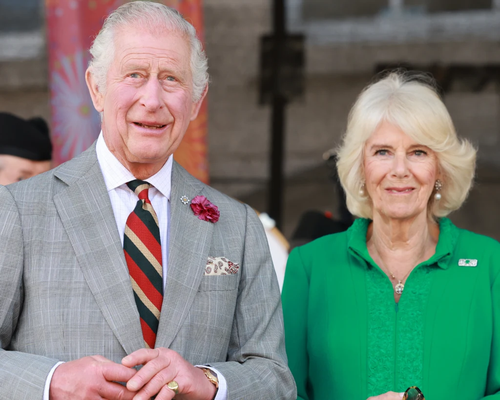 Karol i Camilla krytykowani za zbytnią rozrzutność