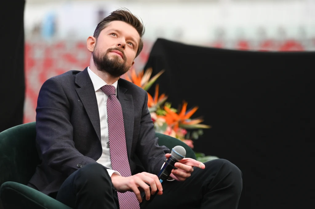 Remigiusz Mróz podczas Targów książki i mediów Remigiusz Mróz podczas Targów książki i mediów