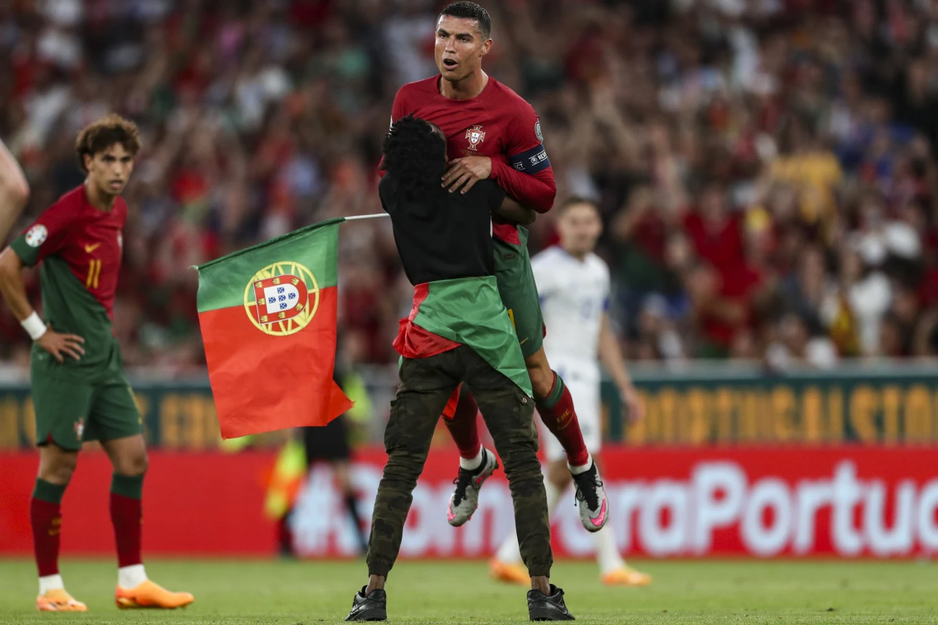 Zaskakująca sytuacja z udziałem Ronaldo Zaskakująca sytuacja z udziałem Ronaldo