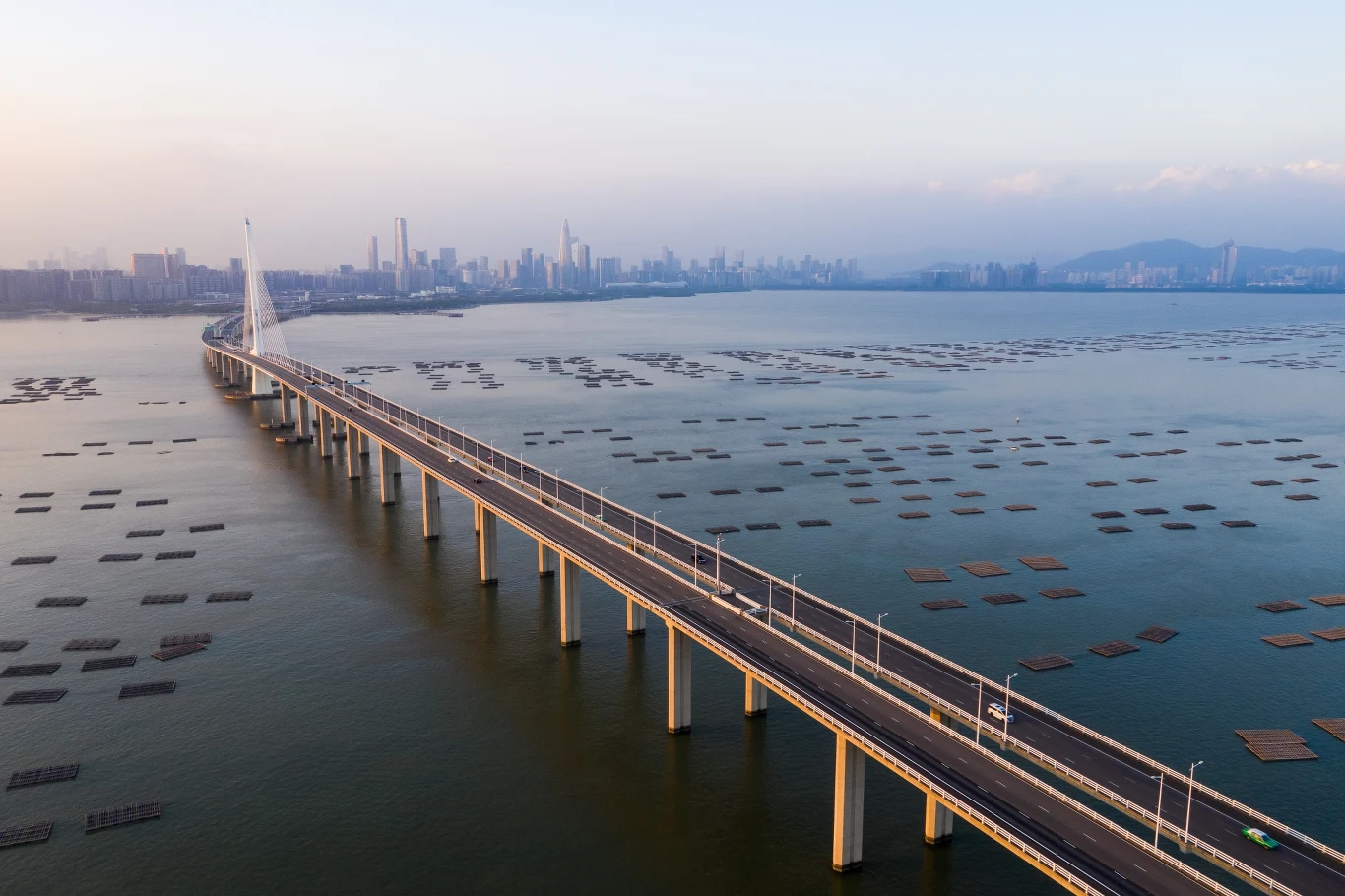 10 najdłuższych mostów na świecie, po których nie można jeździć samochodem 