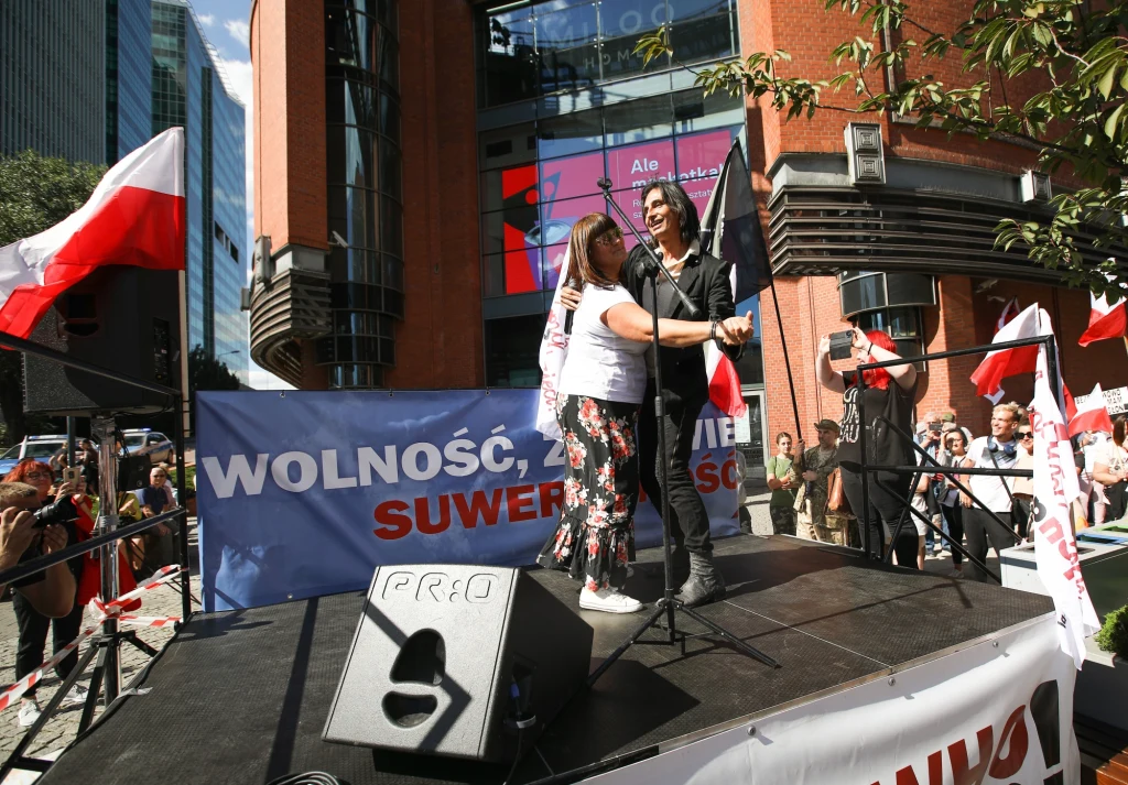 Ivan Komarenko i Justyna Socha na wiecu 