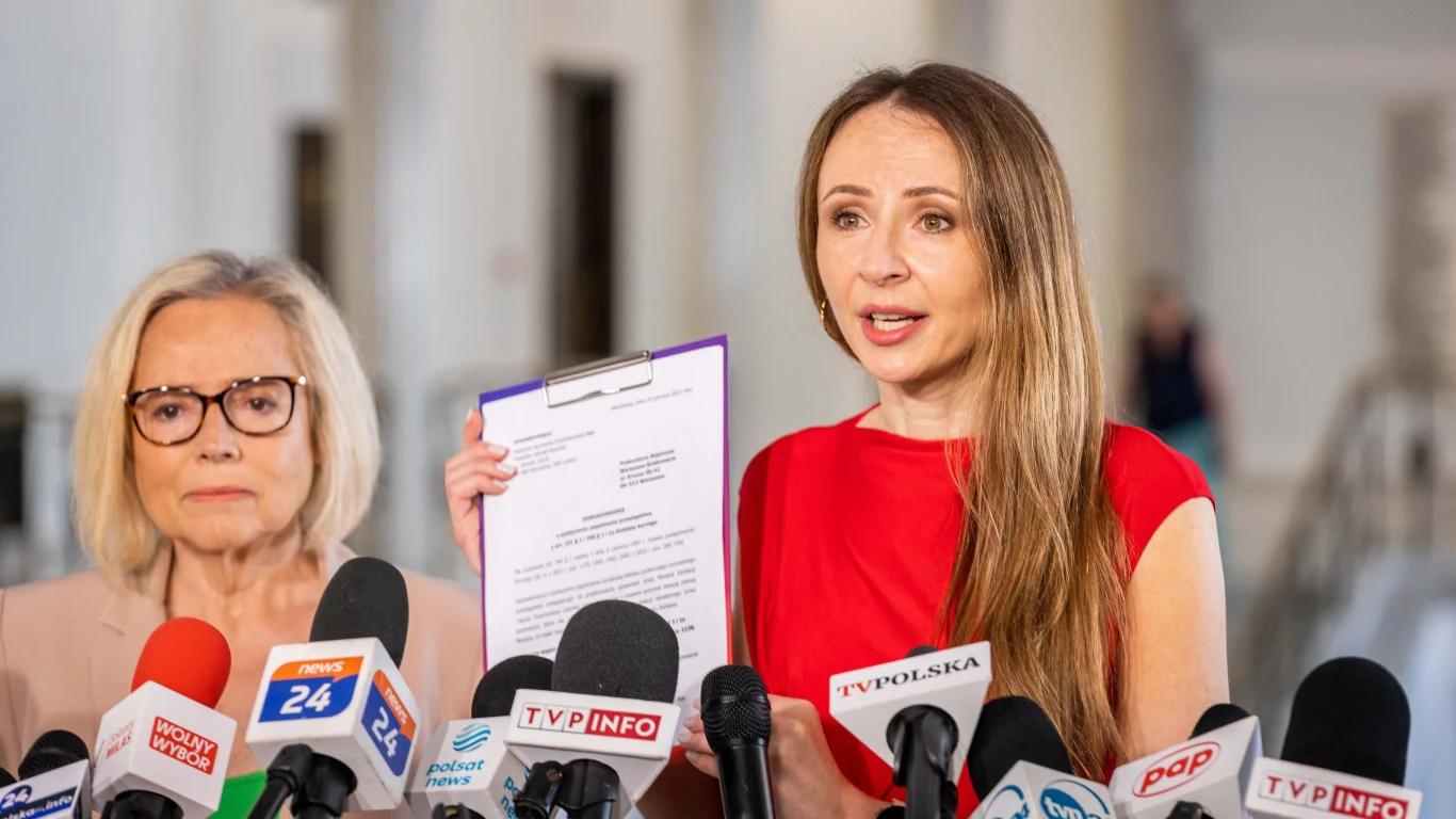 Lewica składa zawiadomienie do prokuratury po analizie NIK Lewica składa zawiadomienie do prokuratury po analizie NIK