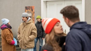 Ojciec i syn na jednej randce? Z tego nie może wyniknąć nic dobrego