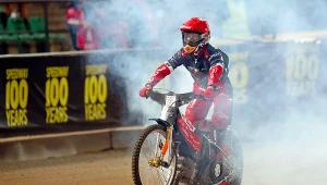 Mateusz Cierniak cieszy się z wygranej w SGP2.