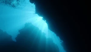 Głęboki ocean. Tam zaginiona łódź podwodna jest poza zasięgiem