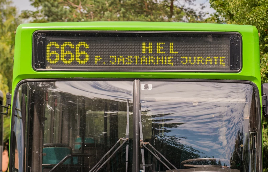 Linia 666 nie pojedzie na Hel. W rozkładzie PKS Gdynia zastąpi ją nową linią